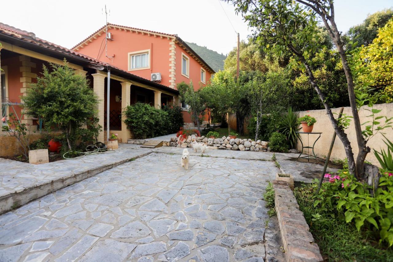 George'S Sweet N' Cozy Maisonette In Ipsos Corfu מראה חיצוני תמונה