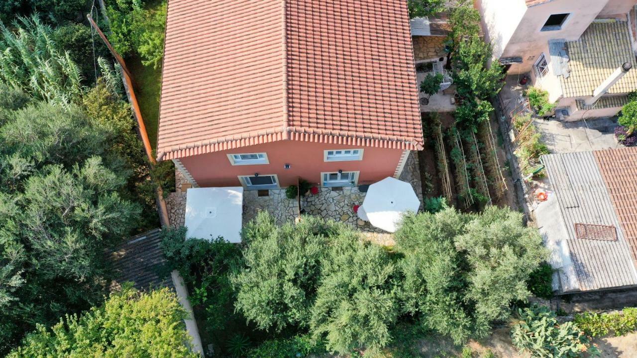 George'S Sweet N' Cozy Maisonette In Ipsos Corfu מראה חיצוני תמונה