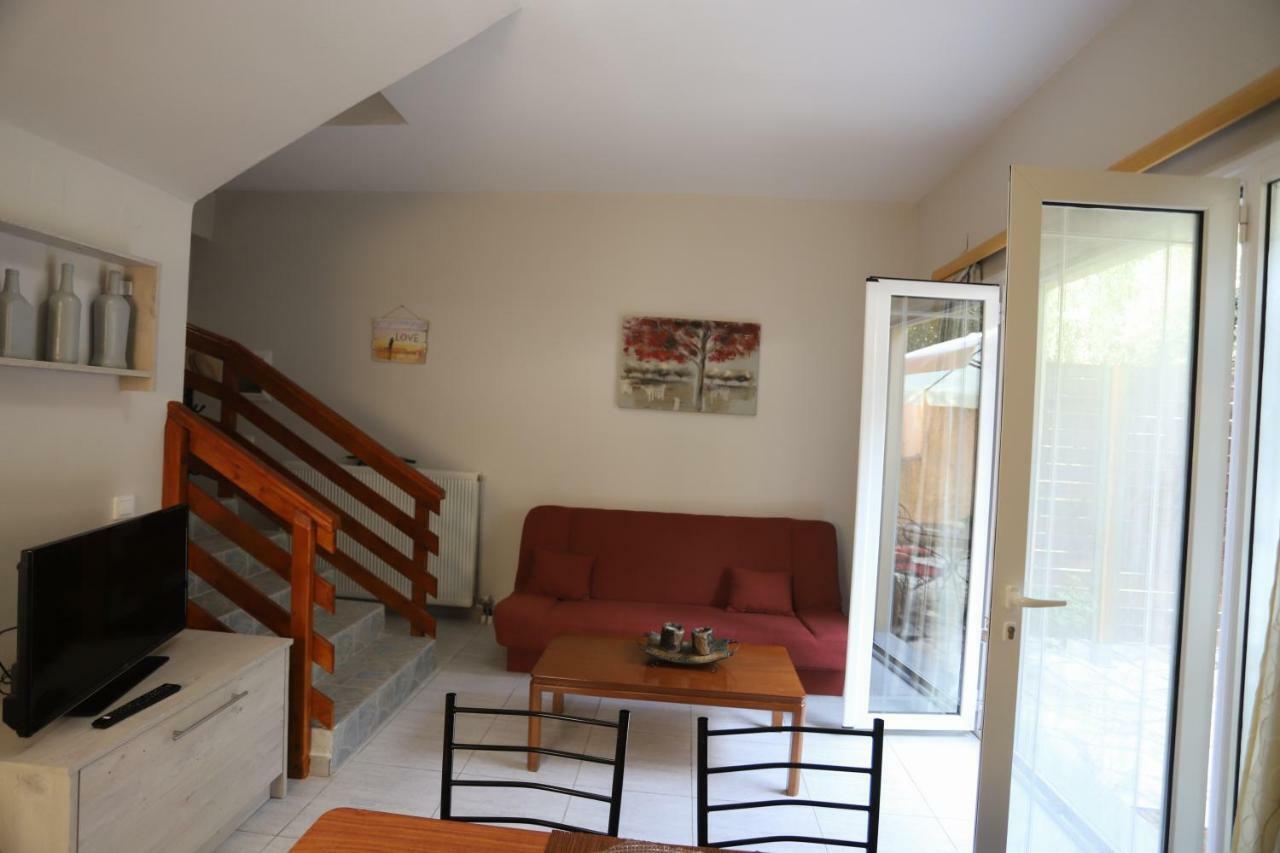 George'S Sweet N' Cozy Maisonette In Ipsos Corfu מראה חיצוני תמונה