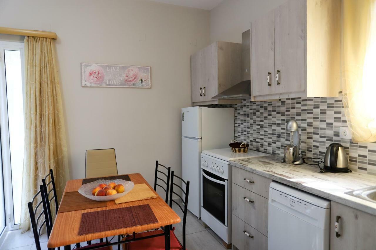 George'S Sweet N' Cozy Maisonette In Ipsos Corfu מראה חיצוני תמונה